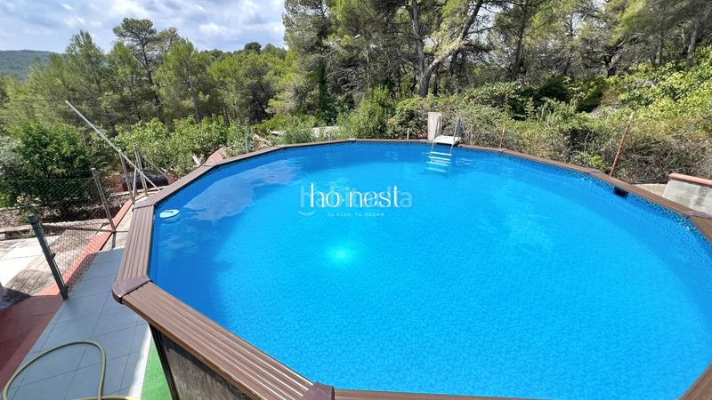 Foto 374baf99-8801-4d20-a05b-e396a09b7d63. Casa amb xemeneia calefacció aparcament piscina a Montmell (El)