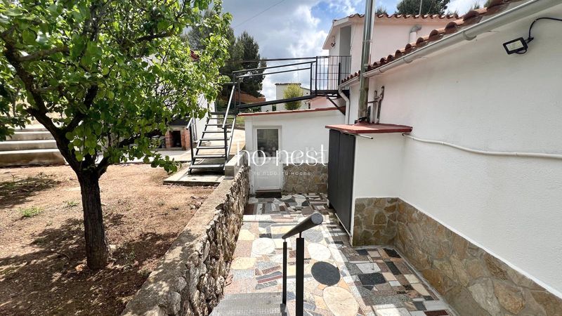 Foto 4e35054f-7722-4eb2-85b8-0bf70472b371. Casa amb xemeneia calefacció aparcament piscina a Montmell (El)