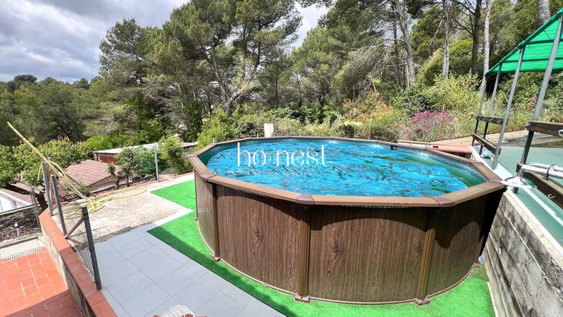 Foto 53d9a198-b4cf-4d25-bcae-4f2dc2e729c3. Casa amb xemeneia calefacció aparcament piscina a Montmell (El)