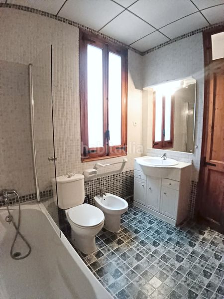Foto e65a4e12-c9d7-47be-887f-53932c522fb5. Flat with heating in Centre Reus