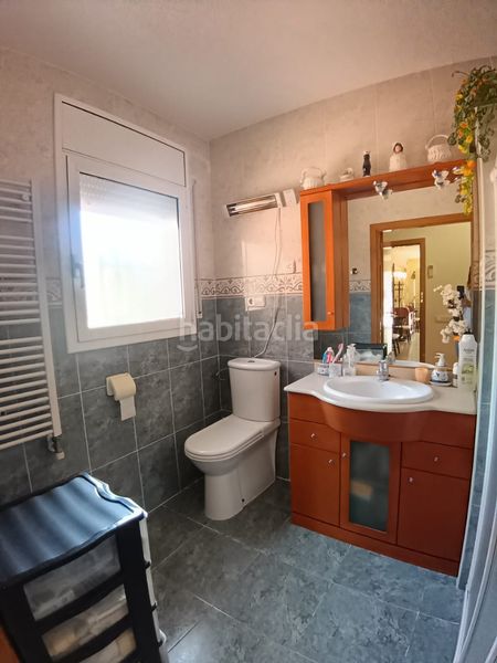 Foto b2dfdf8b-22d4-49fd-88b3-4a39ca00a597. Casa amb aparcament a Castellvell del Camp