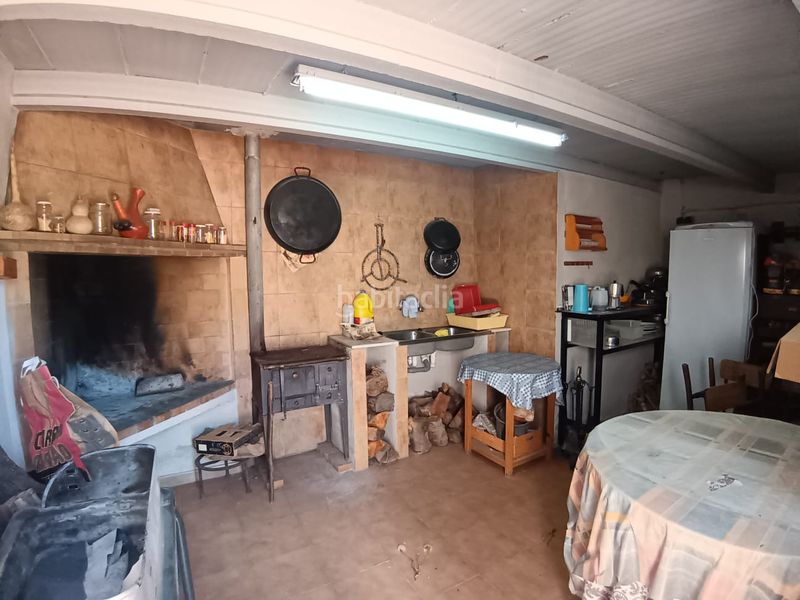 Foto e9eb1615-e8d4-4d38-958a-fda7e9378f2c. Casa amb aparcament a Castellvell del Camp