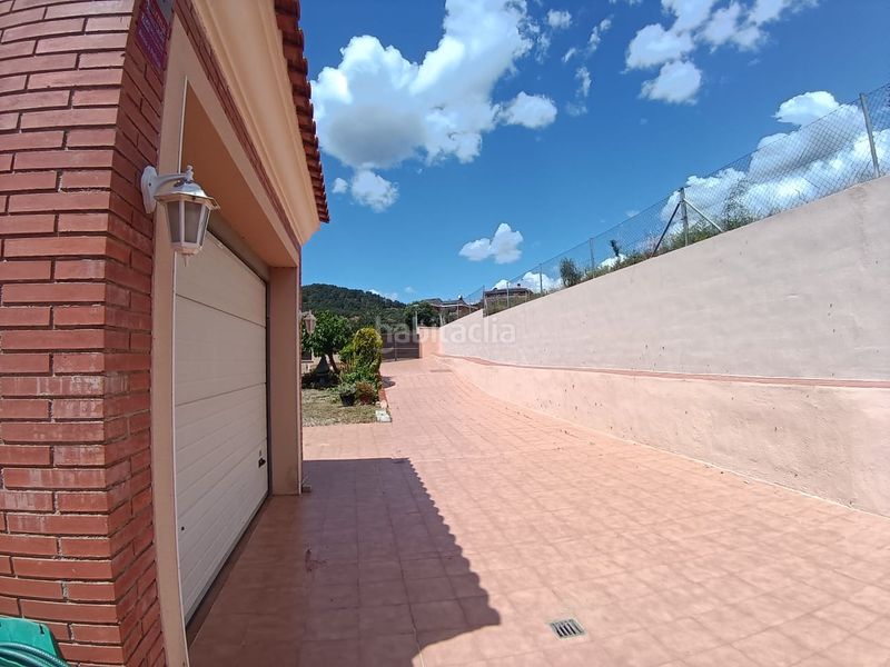 Foto f9ce19f1-ae01-467b-b343-89ec3db73f84. Casa amb aparcament a Castellvell del Camp