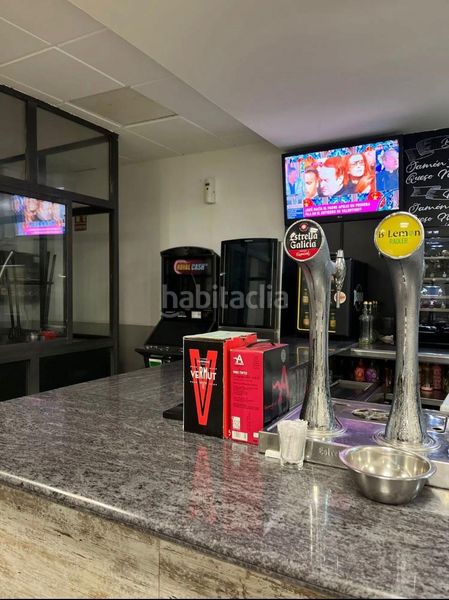 Foto b07dcbcf-7fc0-4a99-beaa-d9e2805712f8. Traspàs local comercial amb calefacció a Torreforta Tarragona