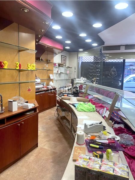 Foto b5de204a-0832-44e9-afc6-172244ed75dc. Local comercial amb calefacció a Ponent Reus