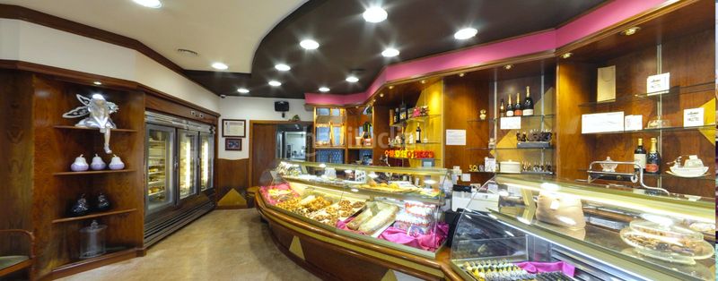 Foto f2742aff-f1e5-4325-bbca-733e215c47bd. Local comercial amb calefacció a Ponent Reus