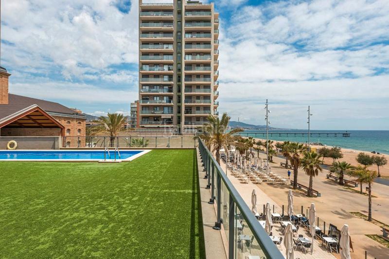 Foto 1fbf47dd-7e54-476c-ace5-b85eb4c5a503. Piso espectacular piso frente al mar en Port Badalona