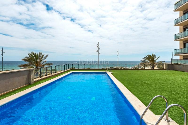Foto 790e3494-1d9f-44a4-a788-f00ce5b889ca. Piso espectacular piso frente al mar en Port Badalona