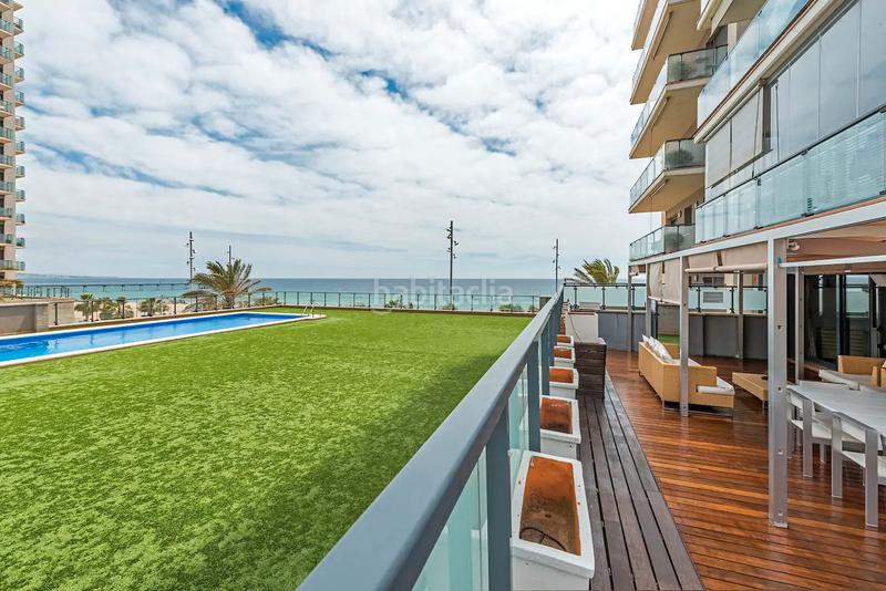 Foto d2733068-4ed4-4079-bcff-c91ee665cb12. Piso espectacular piso frente al mar en Port Badalona