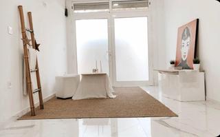 Local Comercial en Carrer Josep Vicenç Foix