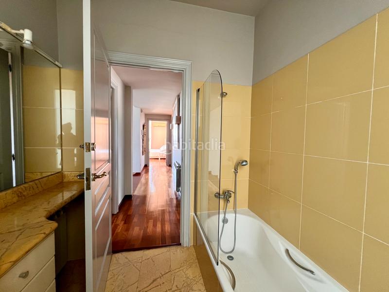 Foto 03b370a6-efcc-4436-a105-415600d1d897. Chalet villa de la toscana en el centro del maresme en Masnou (El)