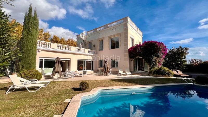 Foto 57984c97-2821-4f1f-ac69-562dc42226b9. Chalet villa de la toscana en el centro del maresme en Masnou (El)