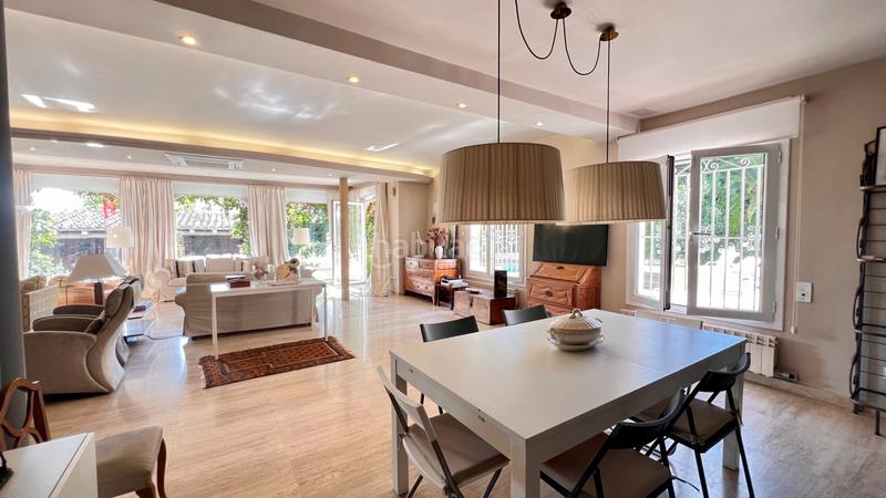 Foto 872d0b70-1bb0-4590-92f5-c50602f4a533. Chalet villa de la toscana en el centro del maresme en Masnou (El)