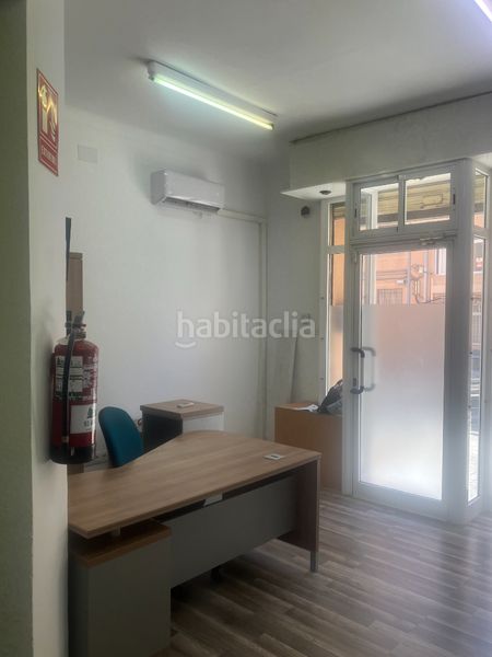 Foto b49e7d88-801b-4f9e-88ef-a2a38d7e13e9. Local comercial a Bufalà Badalona