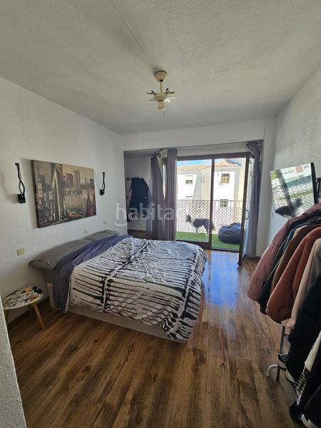 Foto b7d65a24-8566-4865-8b88-ba46d9699a94. Apartament amb calefacció aparcament piscina a La Colina Torremolinos