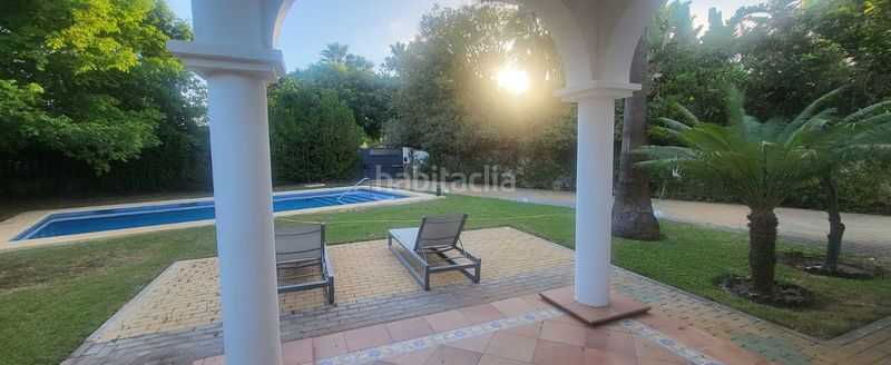 Foto 1052541d-8be6-4375-b96d-c8008c68ac2d. Xalet amb calefacció aparcament piscina a Guadalmar Málaga