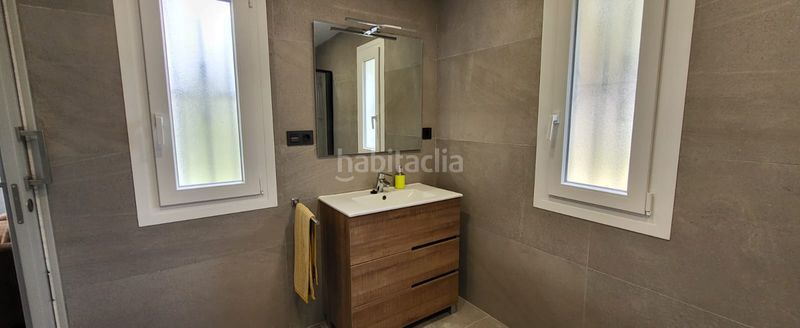 Foto 4f74d9ad-27eb-43c0-9a15-5ab35898c658. Xalet amb calefacció aparcament piscina a Guadalmar Málaga