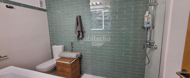 Foto 46f6a077-dbb1-49e3-b3f2-4fa4881c5007. Location appartement avec chauffage piscine dans El Bajondillo Torremolinos