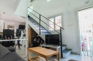 Apartament a Loma de los Riscos. Fantástico apartamento, se trata de una vivienda dúplex recién r