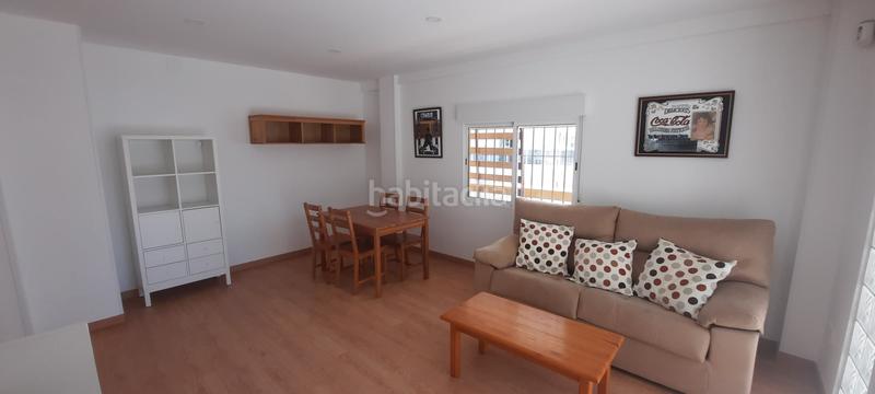 Foto 53b31d5c-48c2-4475-baa6-1a01c95a85a5. Piccolo appartamento con piscina in Ayuntamiento Torremolinos