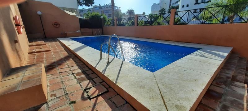 Foto 11869773-824f-4c95-b4b4-fb5995d261be. Lloguer casa adossada amb calefacció aparcament a Torremolinos