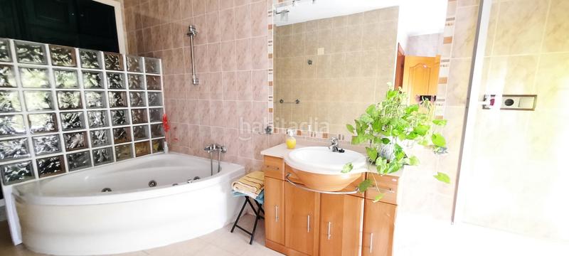 Foto 2a4e81b6-497c-42a2-8009-97bee1a3dc92. Miete reihenhaus mit heizung parking in El Bajondillo Torremolinos