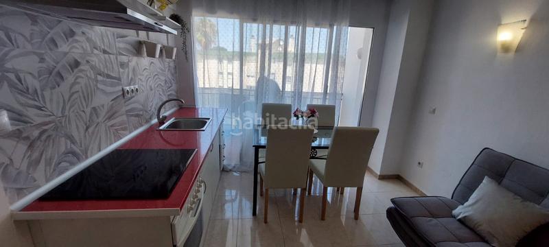 Foto 493ac8cb-b13e-402b-b997-6ebe0ad7dc11. Piccolo appartamento con piscina in Manantiales-Estación de Autobuses Torremolinos