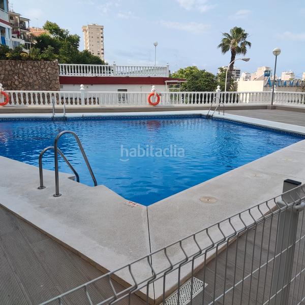 Foto a8ef4bdd-e130-4fd2-86e5-7264997dd2d7. Lloguer apartament amb piscina a El Bajondillo Torremolinos
