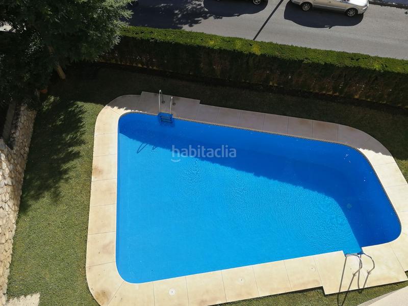 Foto 59b395fe-58b1-4b3d-9134-ab3a6e95c34a. Affitto appartamento con piscina in El Bajondillo Torremolinos