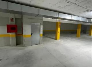 Aparcament cotxe a Manantiales-Estación de Autobuses