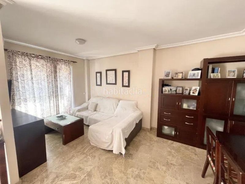 Foto cc2d0383-99aa-45ff-8be4-e48eb1061e7c. Apartament amb aparcament a La Colina Torremolinos