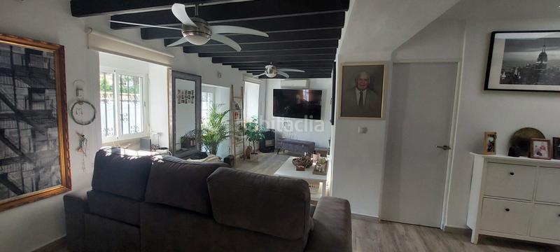Foto 89896993-fcb8-4779-b2d4-cdb0db5416ce. Chalet avec parking dans El Bajondillo Torremolinos