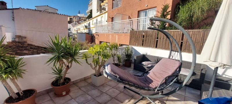 Foto 23c99754-cb93-4d70-ab12-7a6cf1699c28. Chalet con parcheggio in El Bajondillo Torremolinos