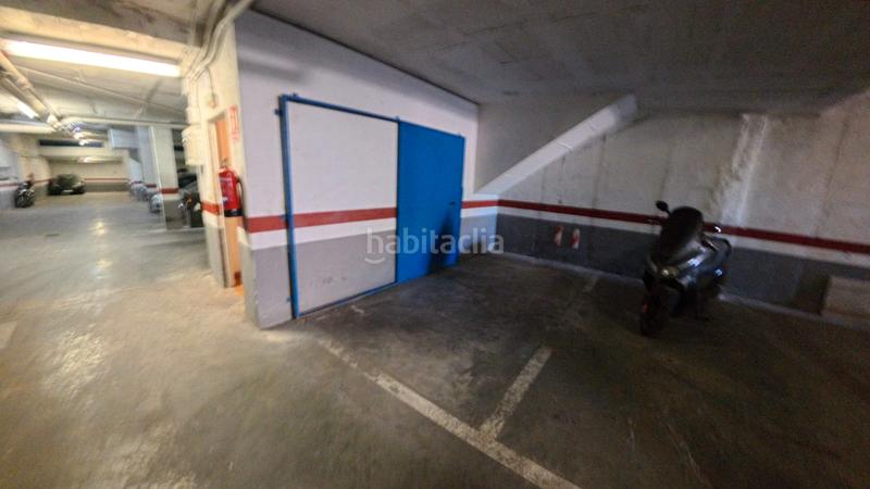 Foto 4045fd8d-3c44-4873-9441-b011ee69e940. Apartament amb aparcament a Loma de los Riscos Torremolinos