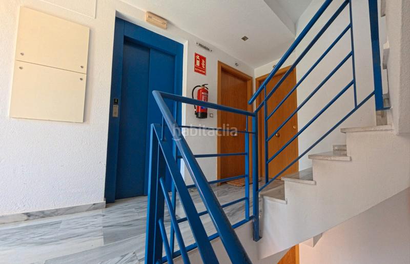 Foto e75a8a2b-b418-42e9-95d2-4afbd7d97280. Apartament amb aparcament a Loma de los Riscos Torremolinos
