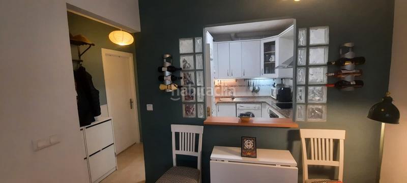 Foto 925b55c1-e837-42d2-b6b0-d754865e1067. Planta baja estupendo apartamento en pleno centro en bajondillo en Torremolinos