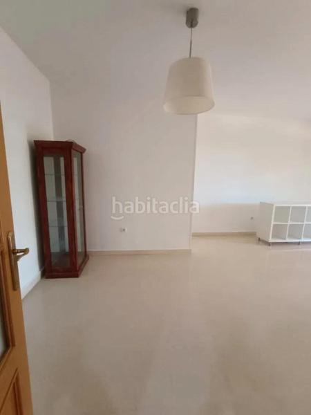 Foto 09de93d8-0534-4140-9f0d-14b2be575ee6. Apartament amb aparcament piscina a El Pinillo Torremolinos