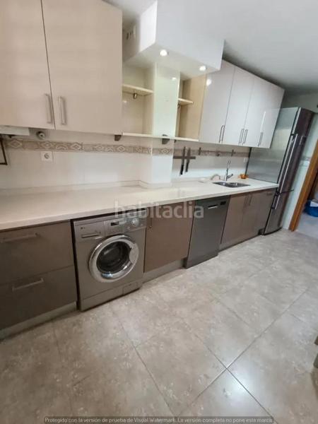 Foto 149776d3-3014-464b-a2fc-21b6905845da. Apartament amb aparcament piscina a El Pinillo Torremolinos