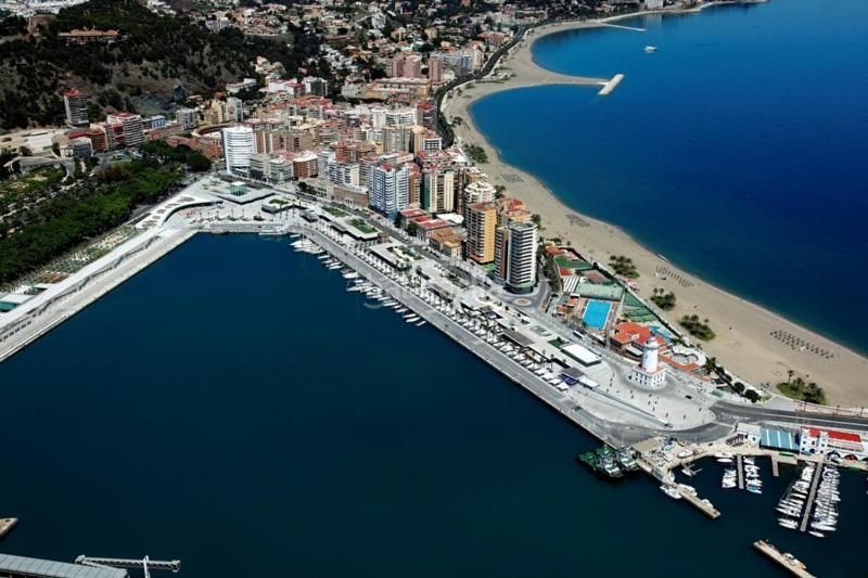 Foto d40c1c86-b4e7-4aa9-ae48-fefd32dbe328. Apartament a La Malagueta - Monte Sancha Málaga