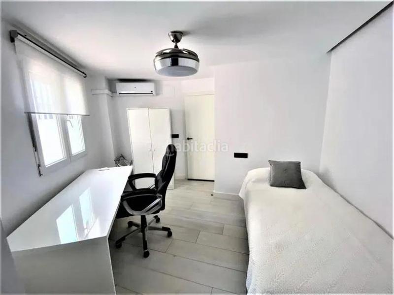 Foto 2d933063-cbda-4bca-ac06-8adb265a25f2. Reihenhaus mit pool in La Colina Torremolinos