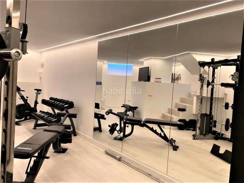 Foto a5a80d3b-41f5-487d-8fbb-a5fab8643d66. Reihenhaus mit pool in La Colina Torremolinos