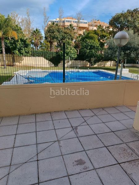 Foto 02322609-10a5-454c-942d-2a857ec48f81. Pis amb aparcament piscina a El Pinillo Torremolinos
