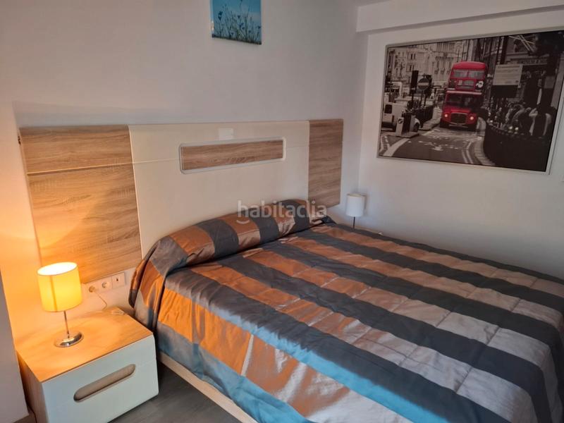 Foto ef8dd67d-7dd7-46f4-9019-322f1daabb45. Piccolo appartamento con piscina in El Bajondillo Torremolinos