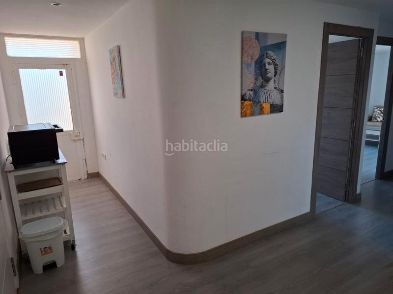 Foto fa95da06-abfc-4a55-b0c9-a0a62707c12a. Piccolo appartamento con piscina in El Bajondillo Torremolinos