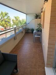 Apartament a La Colina. La vivienda se entrega totalmente amueblada y equipada, lista pa