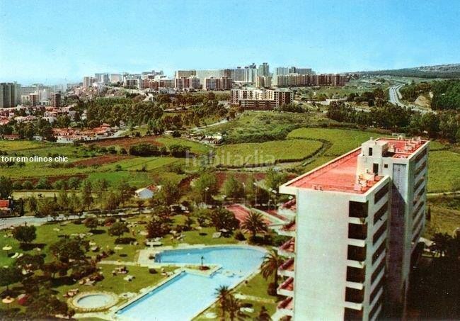 Foto 9694b2b6-023f-43fb-87e8-298d9534d854. Aparcament cotxe a El Bajondillo Torremolinos