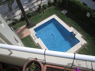 Ático en Montemar. Apartamento exclusivo en la carihuela - torremolinos, a solo 300