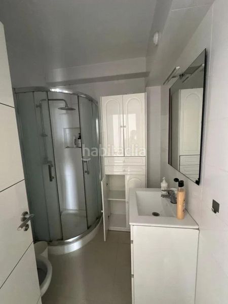 Foto f3591a01-6840-41e1-a3b0-815c26f0aca5. Piso en Montemar Torremolinos