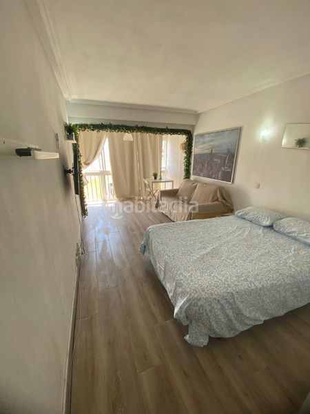 Foto b792f1ad-113f-4938-ae11-90b5745d58f4. Estudio en Montemar Torremolinos