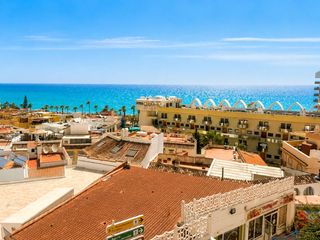 Apartamento en El Bajondillo. 3 habitaciones | 2 baños | 106 m² | licencia para alquiler turís